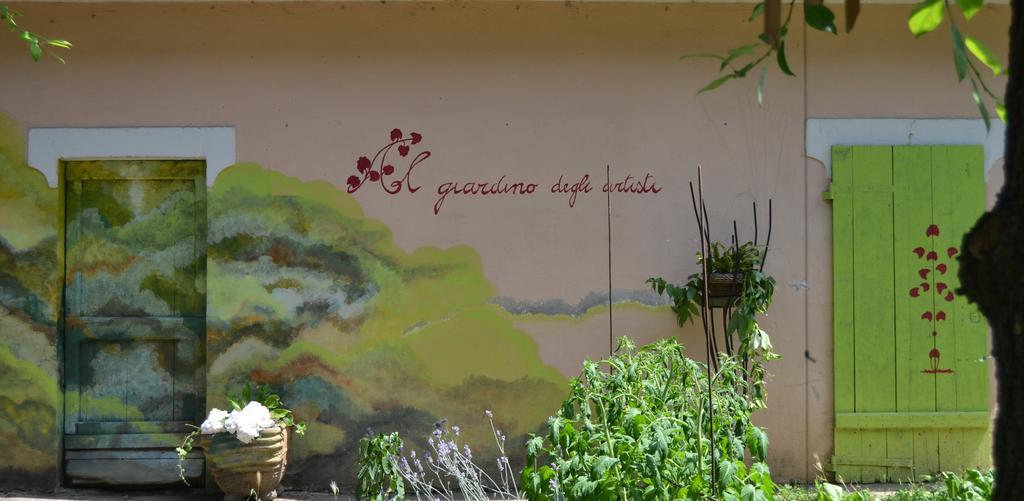 Al Giardino Degli Artisti Bed & Breakfast Cairo Montenotte Dış mekan fotoğraf