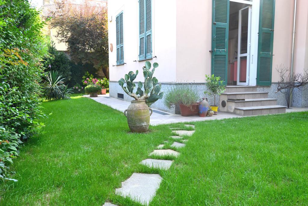 Al Giardino Degli Artisti Bed & Breakfast Cairo Montenotte Dış mekan fotoğraf